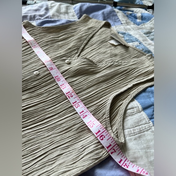 Vintage 90s Express Beige Cream Ribbed Button Sleeveless Boho Vest Shirt Medium - Picture 7 of 9